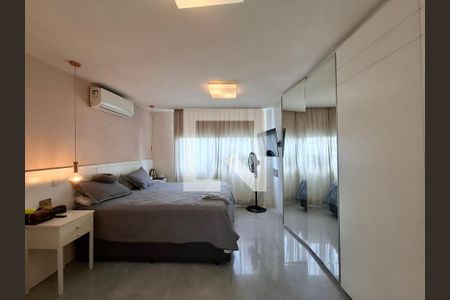 Suíte de apartamento à venda com 2 quartos, 93m² em Humaitá, Rio de Janeiro