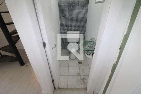 Lavabo de apartamento para alugar com 4 quartos, 176m² em Jardim das Laranjeiras, São Paulo