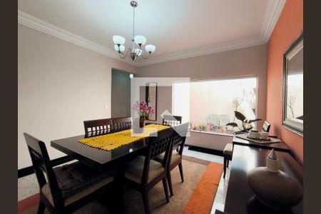 Sala de casa de condomínio para alugar com 4 quartos, 297m² em Engordadouro, Jundiaí