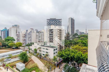 Vista da Varanda de apartamento à venda com 3 quartos, 104m² em Alto de Pinheiros, São Paulo