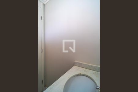 Lavabo de casa de condomínio para alugar com 3 quartos, 77m² em Green Valley, Votorantim