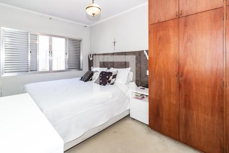 Suíte de apartamento à venda com 3 quartos, 225m² em Pompeia, São Paulo