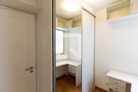 Quarto 1 de apartamento à venda com 3 quartos, 76m² em Indianópolis, São Paulo