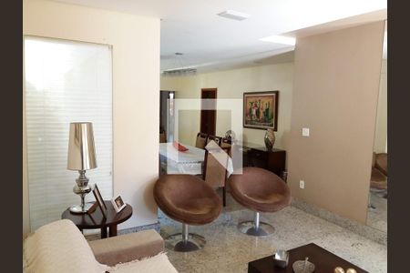 Foto 03 de casa à venda com 4 quartos, 511m² em Colégio Batista, Belo Horizonte