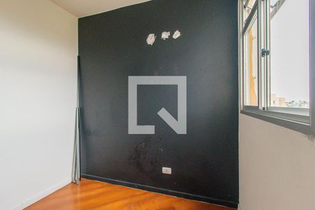 Quarto 1 de apartamento para alugar com 3 quartos, 68m² em Novo Mundo, Curitiba