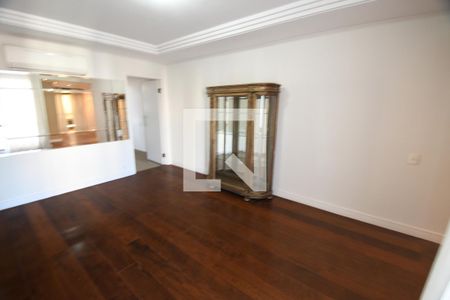 Sala 2 de apartamento à venda com 4 quartos, 450m² em Cambuí, Campinas
