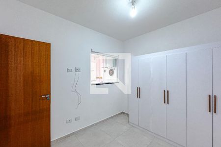 Quarto 1 de apartamento para alugar com 2 quartos, 42m² em Parque Sevilha, São Paulo