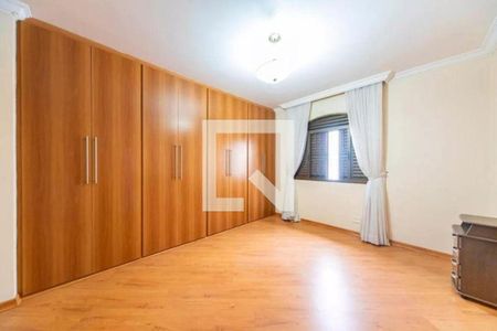 Casa à venda com 4 quartos, 300m² em Vila Valparaíso, Santo André