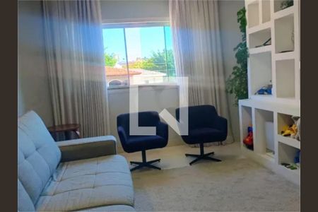 Casa à venda com 3 quartos, 177m² em Parque Sao Domingos, São Paulo