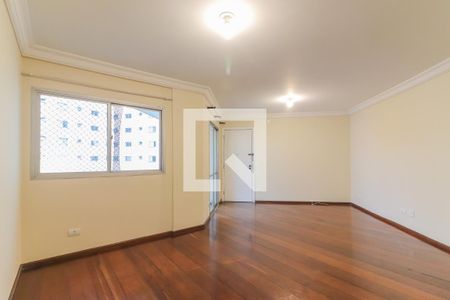 Sala de apartamento para alugar com 3 quartos, 120m² em Vila Indiana, São Paulo