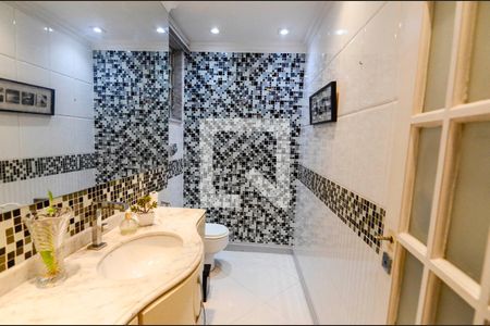 Lavabo de apartamento à venda com 5 quartos, 226m² em Tijuca, Rio de Janeiro