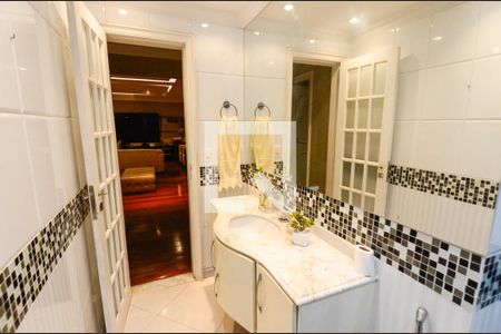 Lavabo de apartamento à venda com 5 quartos, 226m² em Tijuca, Rio de Janeiro