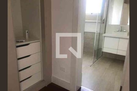 Casa de Condomínio à venda com 4 quartos, 750m² em Alphaville Residencial Um, Barueri