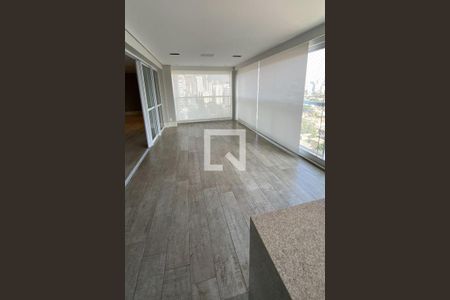 Apartamento à venda com 3 quartos, 258m² em Vila Cordeiro, São Paulo
