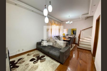 Sala de casa para alugar com 3 quartos, 203m² em Méier, Rio de Janeiro