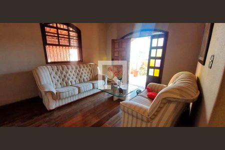 Casa à venda com 3 quartos, 257m² em Santa Ines, Belo Horizonte