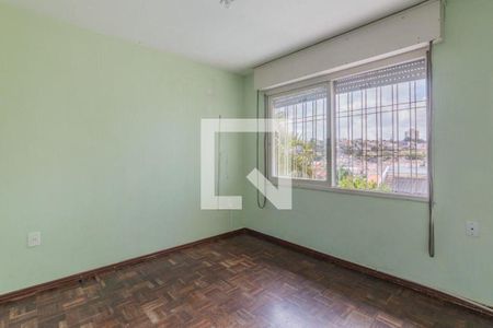 Casa à venda com 3 quartos, 378m² em Medianeira, Porto Alegre