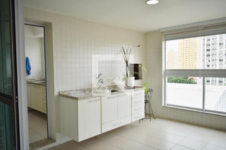 Sacada da Sala de apartamento à venda com 3 quartos, 135m² em Vila da Saúde, São Paulo