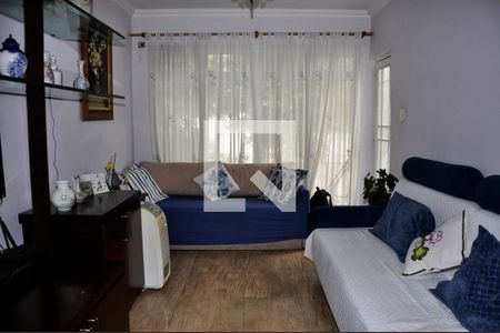 Sala de casa à venda com 5 quartos, 250m² em Vila Fiat Lux, São Paulo