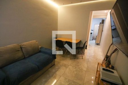Sala de casa de condomínio para alugar com 2 quartos, 80m² em Sítio do Campo, Praia Grande