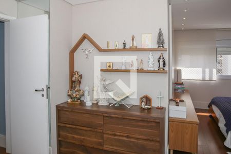 Suíte 1 de apartamento à venda com 4 quartos, 241m² em Água Branca, São Paulo