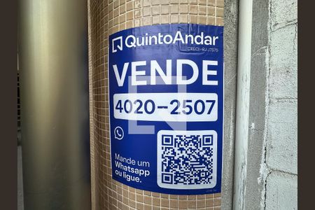 Placa de apartamento à venda com 2 quartos, 50m² em Catete, Rio de Janeiro