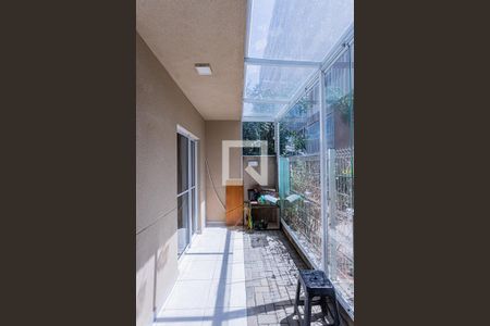 Área de serviço e quintal de apartamento para alugar com 1 quarto, 38m² em Vila Palmeiras, São Paulo