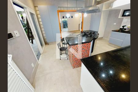 Casa à venda com 3 quartos, 336m² em Lapa, São Paulo