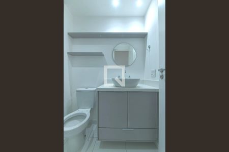 Banheiro Social de apartamento para alugar com 2 quartos, 69m² em Brooklin, São Paulo