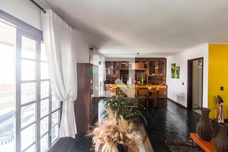 Sala de casa de condomínio para alugar com 5 quartos, 465m² em Alphaville, Santana de Parnaíba