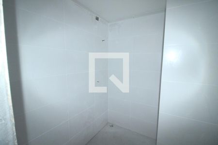 Banheiro Social de apartamento à venda com 2 quartos, 47m² em Vila Paulista, Guarulhos