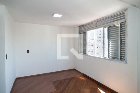Sala de apartamento à venda com 2 quartos, 100m² em Bela Vista, São Paulo