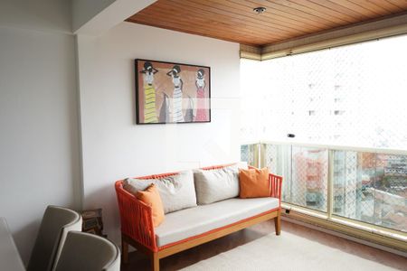 Sacada de apartamento à venda com 4 quartos, 108m² em Vila Bertioga, São Paulo