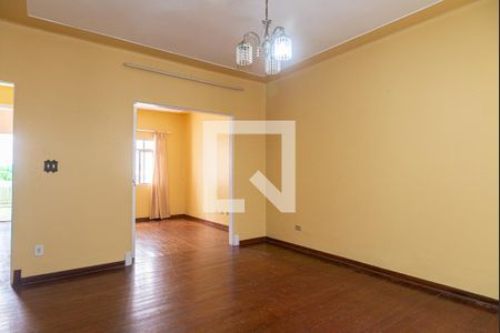 Sala de casa à venda com 3 quartos, 140m² em Bela Vista, São Paulo
