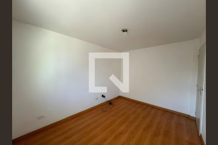 Quarto de casa para alugar com 2 quartos, 61m² em São Geraldo, Belo Horizonte