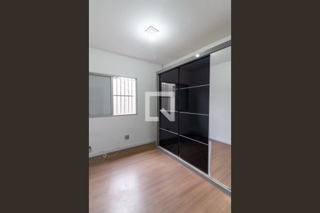 Quarto  de casa à venda com 3 quartos, 190m² em Jardim Prudência, São Paulo
