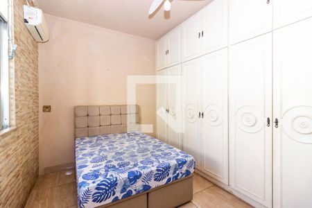 Quarto 1 de apartamento para alugar com 2 quartos, 360m² em Jardim Sulacap, Rio de Janeiro