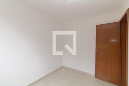 Quarto 1 de apartamento para alugar com 2 quartos, 40m² em Colônia (zona Leste), São Paulo