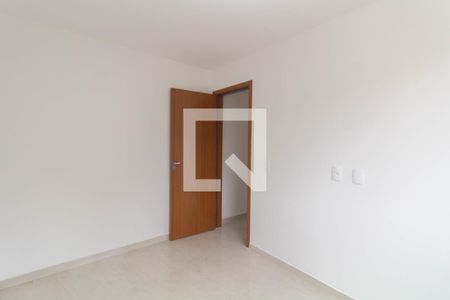 Quarto 1 de apartamento para alugar com 2 quartos, 40m² em Colônia (zona Leste), São Paulo