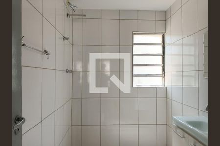 Banheiro de casa para alugar com 2 quartos, 80m² em Pinheiros, São Paulo