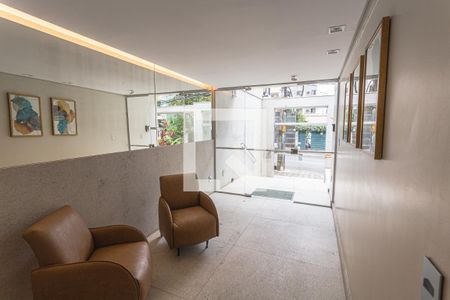 Hall de entrada de apartamento à venda com 4 quartos, 145m² em Sion, Belo Horizonte