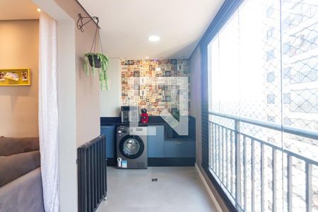 Sacada de apartamento à venda com 2 quartos, 48m² em Padroeira, Osasco