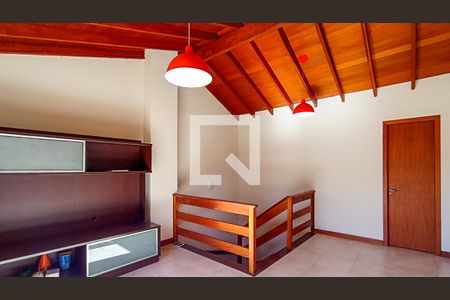 Sala andar superior de casa à venda com 3 quartos, 195m² em Ipanema, Porto Alegre