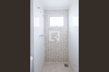 Banheiro Suíte 2 de apartamento para alugar com 2 quartos, 69m² em Residencial Santa Izabel, Taubaté