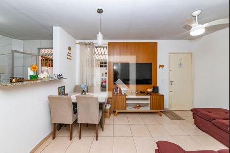 Sala de apartamento para alugar com 2 quartos, 69m² em Salgado Filho, Belo Horizonte