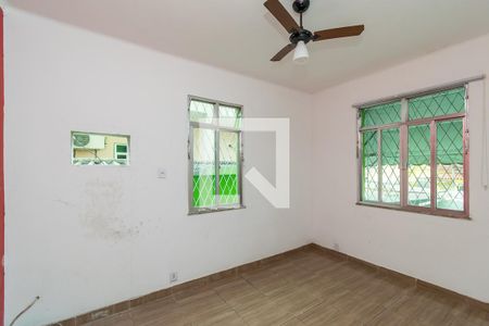 Quarto 1 de casa para alugar com 4 quartos, 200m² em Penha Circular, Rio de Janeiro