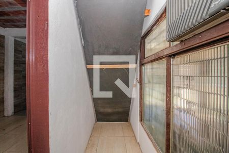 Garagem de casa para alugar com 1 quarto, 44m² em Sarandi, Porto Alegre