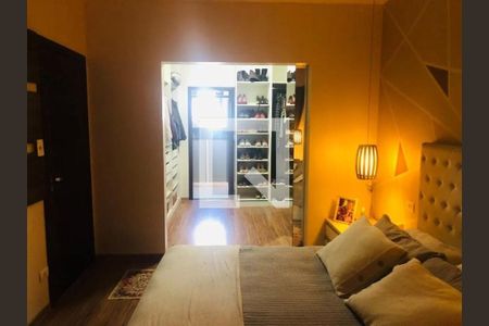 Casa à venda com 3 quartos, 180m² em Jardim Peri, São Paulo