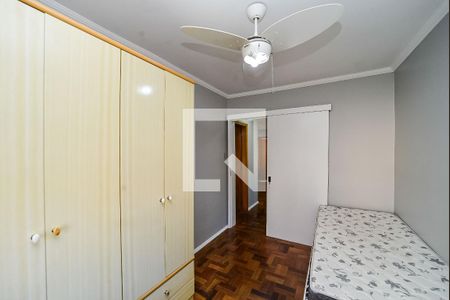 Quarto 1 de apartamento para alugar com 2 quartos, 60m² em Vila Ipiranga, Porto Alegre