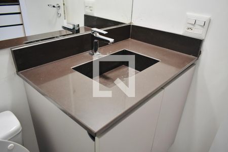 Banheiro de kitnet/studio à venda com 0 quarto, 23m² em Vila Clementino, São Paulo